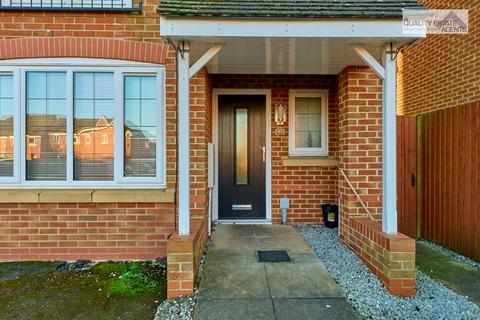 6 bedroom semi-detached house to rent, 37 Galingale View, Newcastle Under Lyme ST5