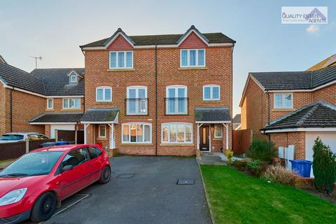 6 bedroom semi-detached house to rent, 37 Galingale View, Newcastle Under Lyme ST5