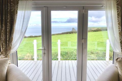 2 bedroom holiday lodge for sale, Ocean Cove Coastal Retreat, Bossiney PL34