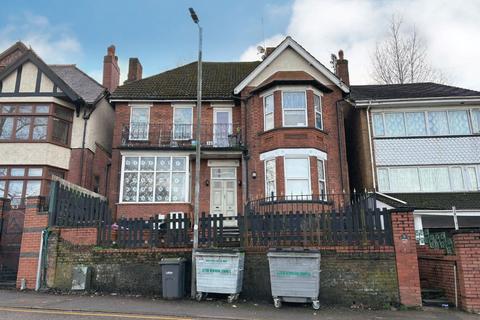 5 Ashburnham Road, Luton, LU1 1JN