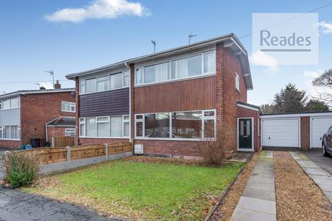 3 bedroom semi-detached house for sale, Wynnstay Road, Broughton CH4 0