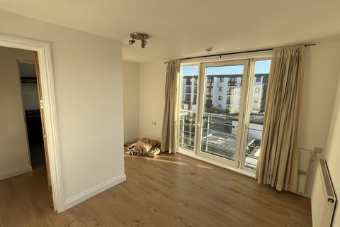 2 bedroom flat to rent, Warwick Road, London W14