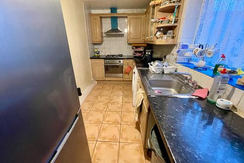 3 bedroom terraced house for sale, Connaught Road, Luton, Bedfordshire, LU4 8ET