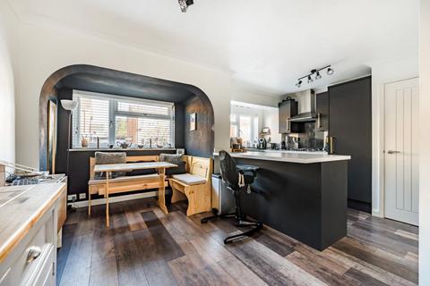 68 Abbey Road, Witney, OX28 5LF