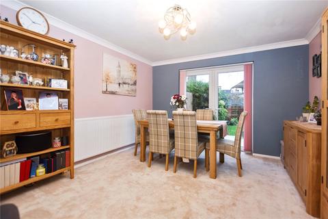 52 Beechway, Bexley, DA5 3DG