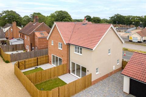2 bedroom semi-detached house to rent, Old London Road, Copdock, Suffolk, IP8