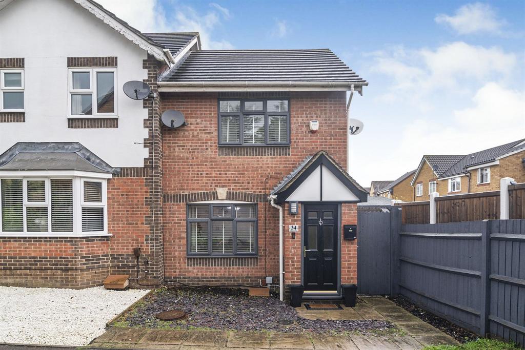 Daniel Close, RM16 2 bed end of terrace house for sale £325,000