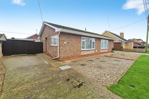 Canvey Island - 1 bedroom bungalow for sale