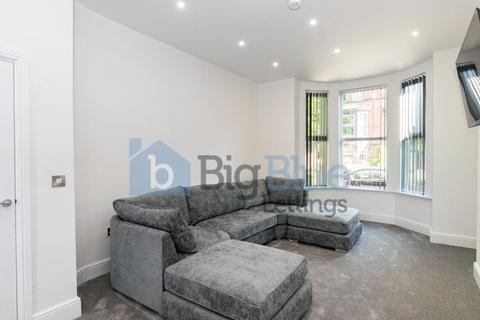 9 bedroom terraced house to rent, Regent Park Terrace, Leeds LS6