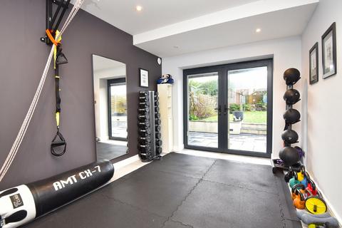 9 Beckwith Crescent, Harrogate, HG2 0BQ