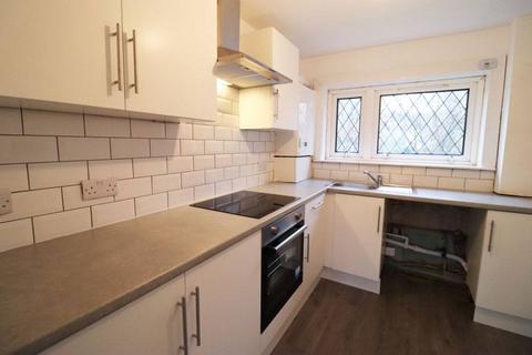 2 bedroom flat to rent, 2 Leitchland Road, Flat 1/1, Paisley, PA2 0HB