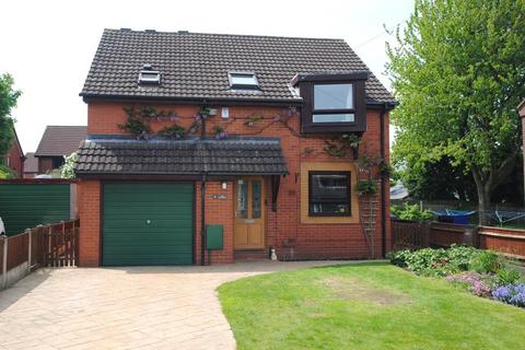4 bedroom detached house for sale, Union Street, Hadley, Telford, TF1 5RG