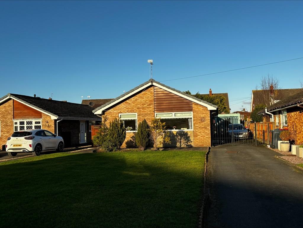 Clyde Crescent, Winsford 3 bed detached bungalow for sale £195,000