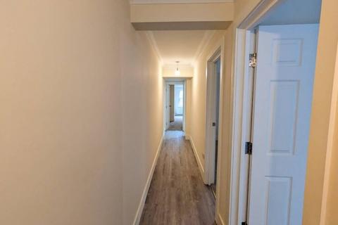 2 bedroom flat to rent, Kilburn Park Road, London NW6