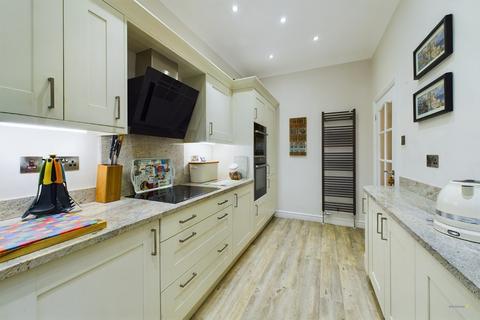 Flat 3, Borrowcop House Borrowcop Lane, Lichfield, WS14 9DF