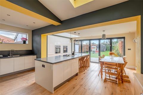 13 Allerton Drive, East Keswick, Leeds, LS17 9HE