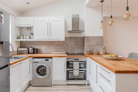 4 Albion Terrace, Clifford, Wetherby, LS23 6HZ
