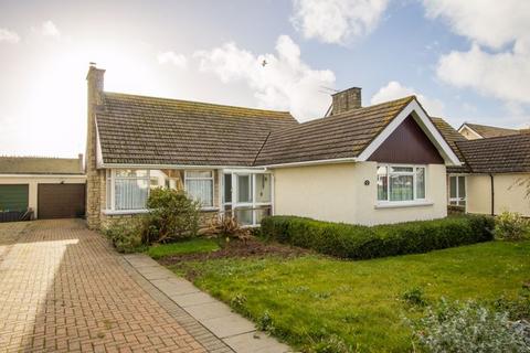 2 bedroom detached bungalow for sale, Dunster Drive, Sully