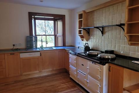 6 bedroom country house to rent, Threapmuir Farm, Kinross-shire, KY13 0LL