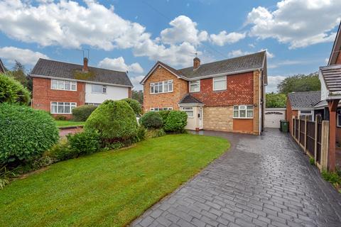 73 Brooklands Avenue, Walsall, WS6 6LF
