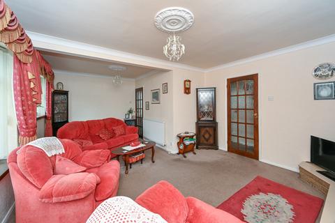 73 Brooklands Avenue, Walsall, WS6 6LF