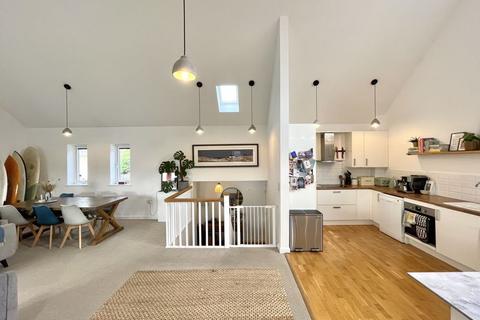 33 Bethan View, Perranporth, TR6 0FB