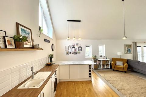 33 Bethan View, Perranporth, TR6 0FB