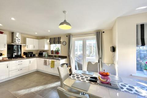 2 Centenary Way, Threemilestone, Truro, TR3 6FH