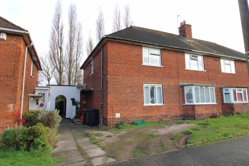 Mackay Road, Bloxwich, Walsall, WS3 3DA 2 bed £115,000