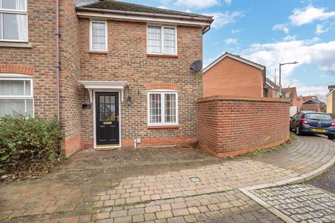 3 bedroom end of terrace house for sale, Kingfisher Road, Moreton Hall