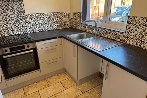 2 bedroom bungalow to rent, Richmond Court, Wellington, Telford