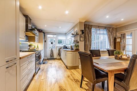 70 Bramble Road, Hatfield, AL10 9SE