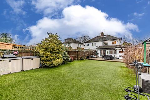 70 Bramble Road, Hatfield, AL10 9SE