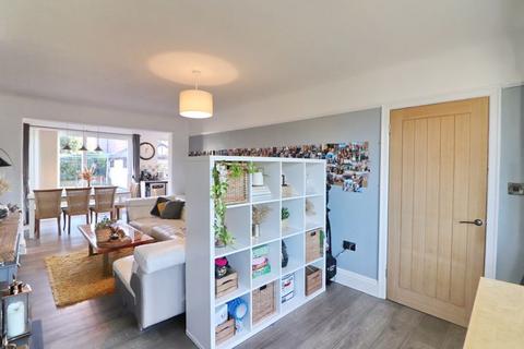 154 Lancaster Road, Salford, M6 8LX