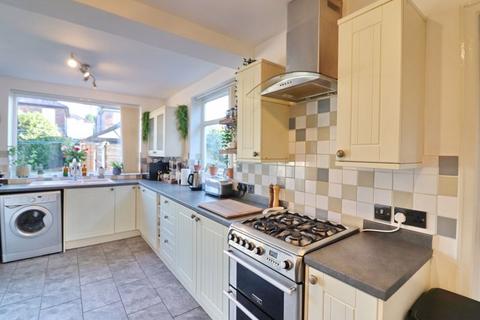 154 Lancaster Road, Salford, M6 8LX