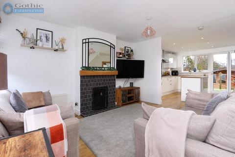 10 Chase Close, Arlesey, SG15 6UT