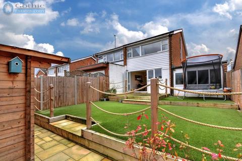 10 Chase Close, Arlesey, SG15 6UT