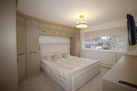 8 Fairfax Way, Deeping Gate, Peterborough, PE6 9AB