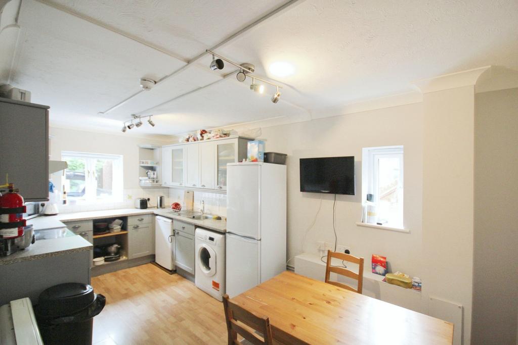 1 NG 20- 20 Kitchen 20