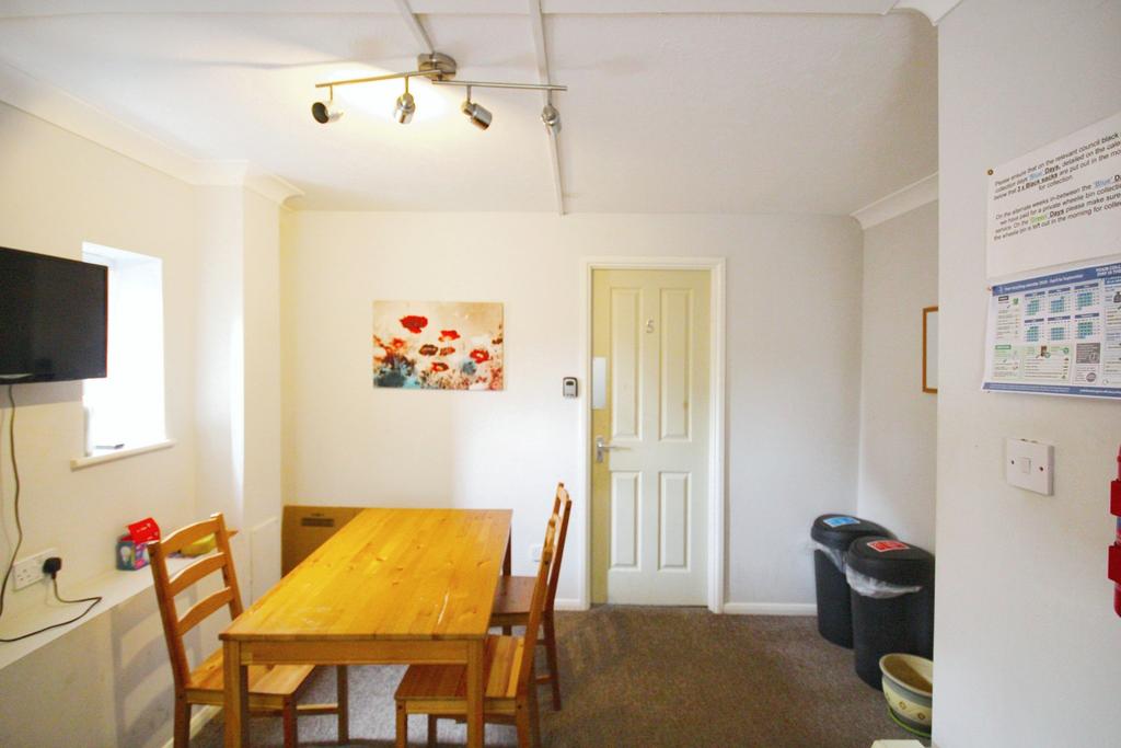 1 NG 20- 20 Dining 20a