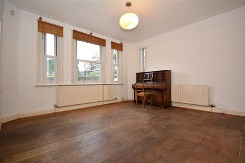 6 North Hill Road, Leeds, LS6 2EN