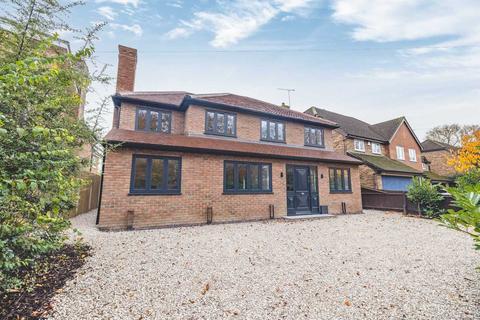 4 bedroom detached house for sale, Beeches Road, Farnham Common SL2