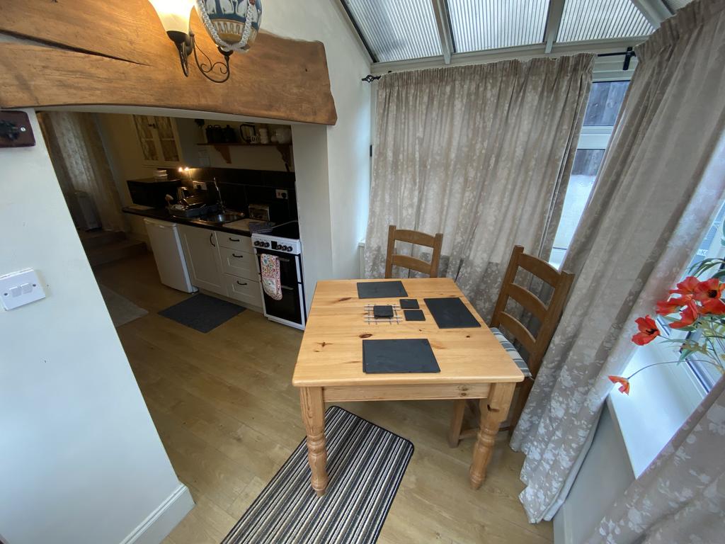 Cottage conservatory