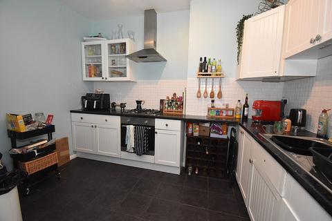 84 Buller Road, Exeter, EX4 1BD