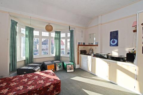 34 Whitmore Road, Beckenham, BR3 3NT