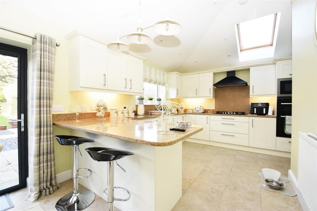Oakley Street, Belle Vue, Shrewsbury 3 bed semidetached house for sale