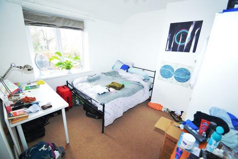 2 bedroom house to rent, Kepier Crescent - DH1