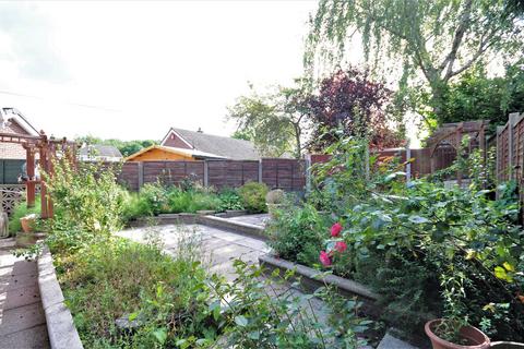 2 bedroom semi-detached bungalow for sale, Westonfields Drive, Stoke-On-Trent