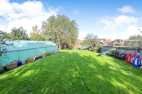 3 bedroom detached house for sale, Grazeley Road, Three Mile Cross, Reading, Berkshire, RG7