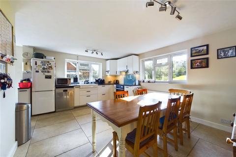 52 Grazeley Road, Three Mile Cross, Reading, RG7 1BJ